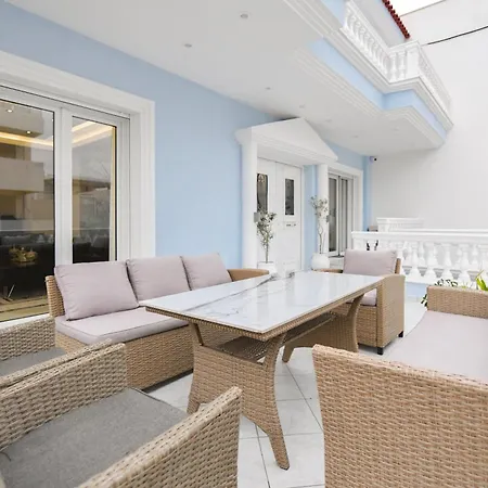 Blue Semesterbostad *