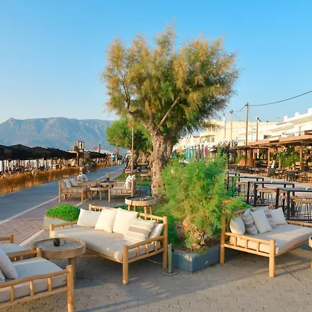 Blue Semesterbostad *